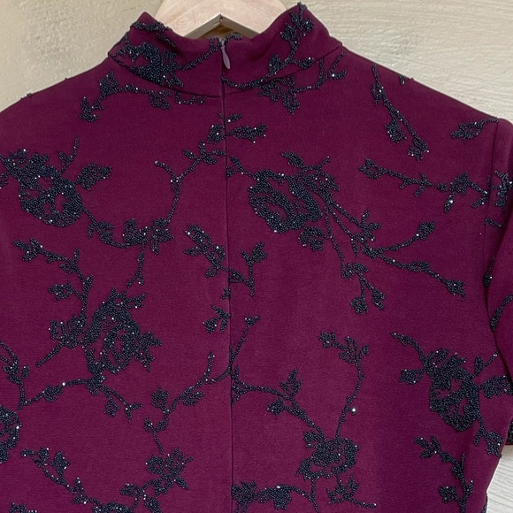 Vintage Chetta B. Evening Maroon Beaded Top, Mandarin Collar, Size Medium - Picture 4 of 9